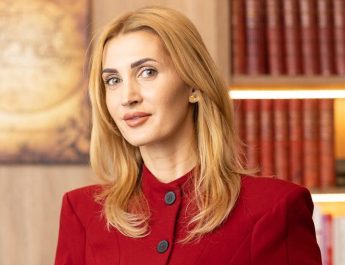 Avocat Andreea Anamaria Naggar la „Zona Specialistului”: „Legea stabilește regulile. Dar poate schimba și mentalități?”