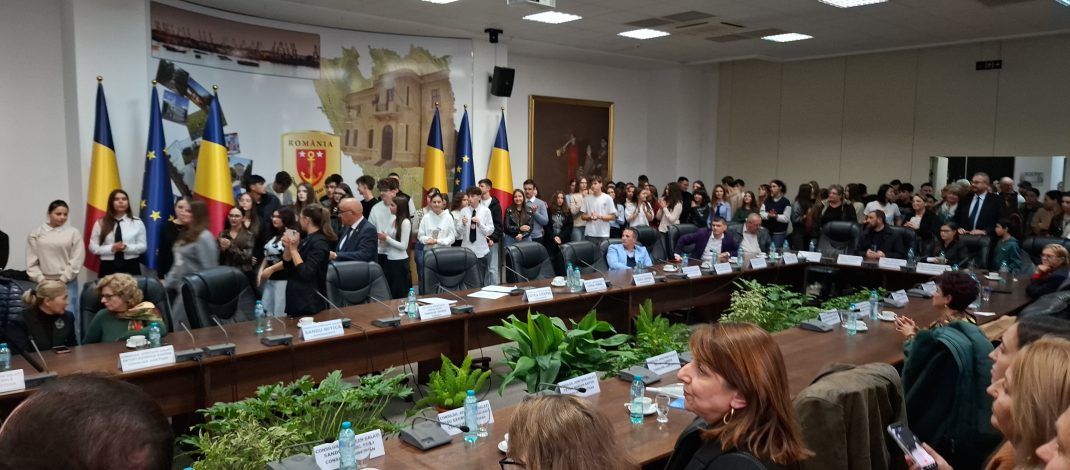 102 copii gălățeni, premiați de Consiliul Județean pentru rezultate meritorii la admiterea la liceu!