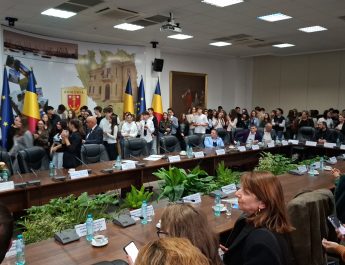 102 copii gălățeni, premiați de Consiliul Județean pentru rezultate meritorii la admiterea la liceu!