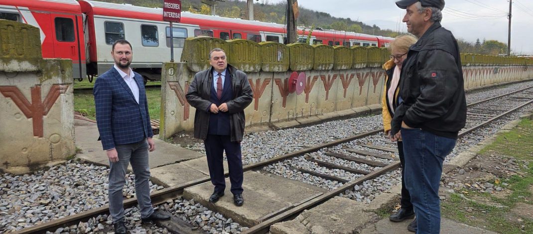 Mult a fost, puțin mai este…  Din 8 noiembrie, cu trenul până la Bârlad!