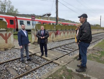 Mult a fost, puțin mai este…  Din 8 noiembrie, cu trenul până la Bârlad!