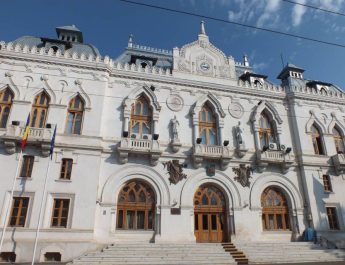 Un subprefect și-a depus demisia! Urmează prefectul?