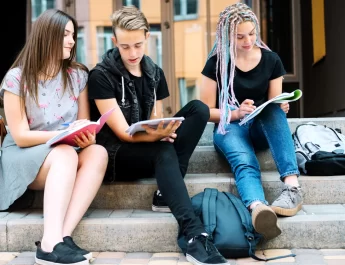 Se știe metodologia acordării Burselor sociale pentru studenți!